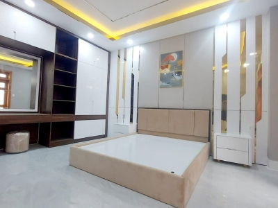Nhà ở 5 phòng ngủ